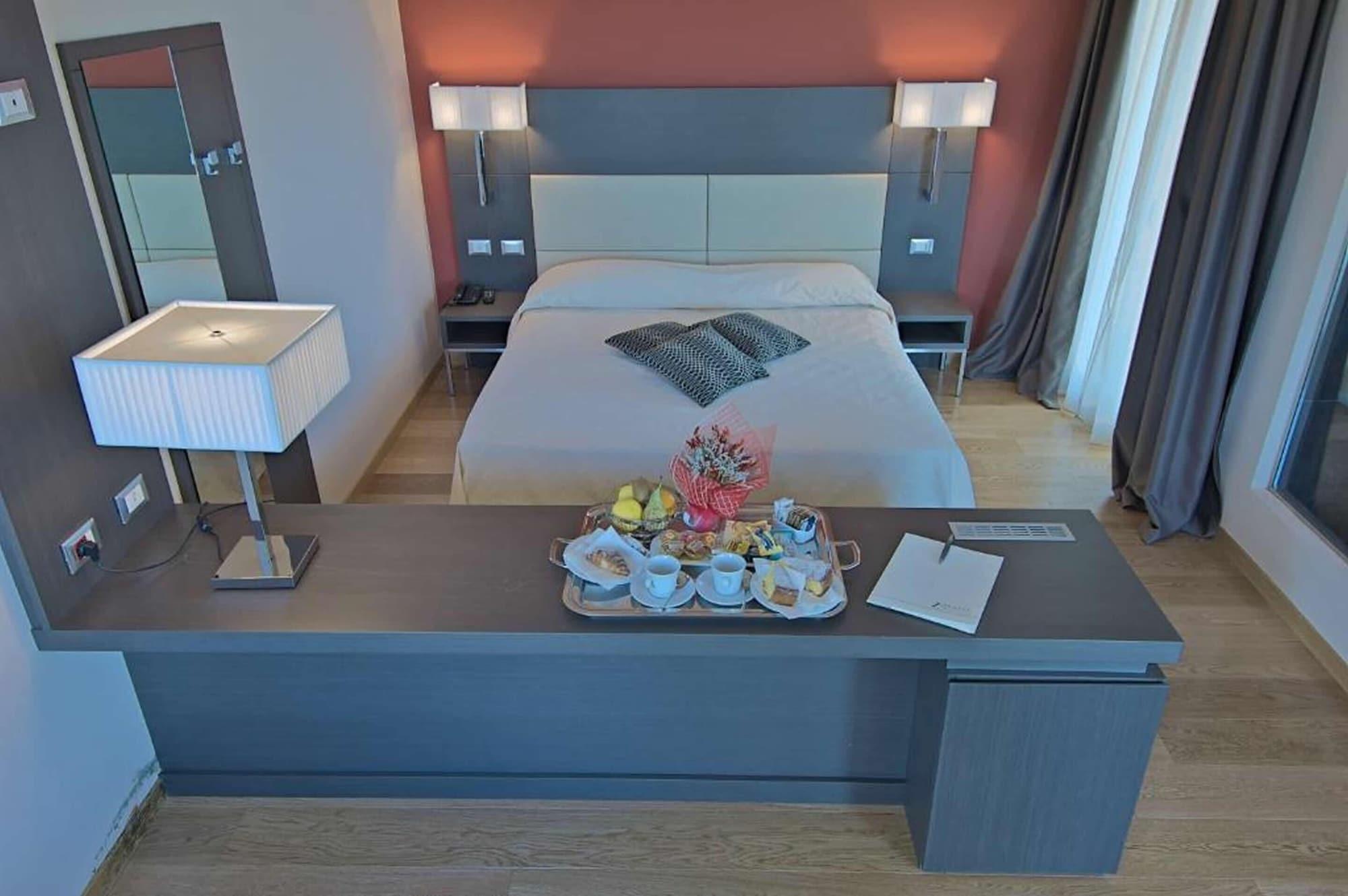 Zen Hotel Versilia Marina di Pietrasanta Bagian luar foto