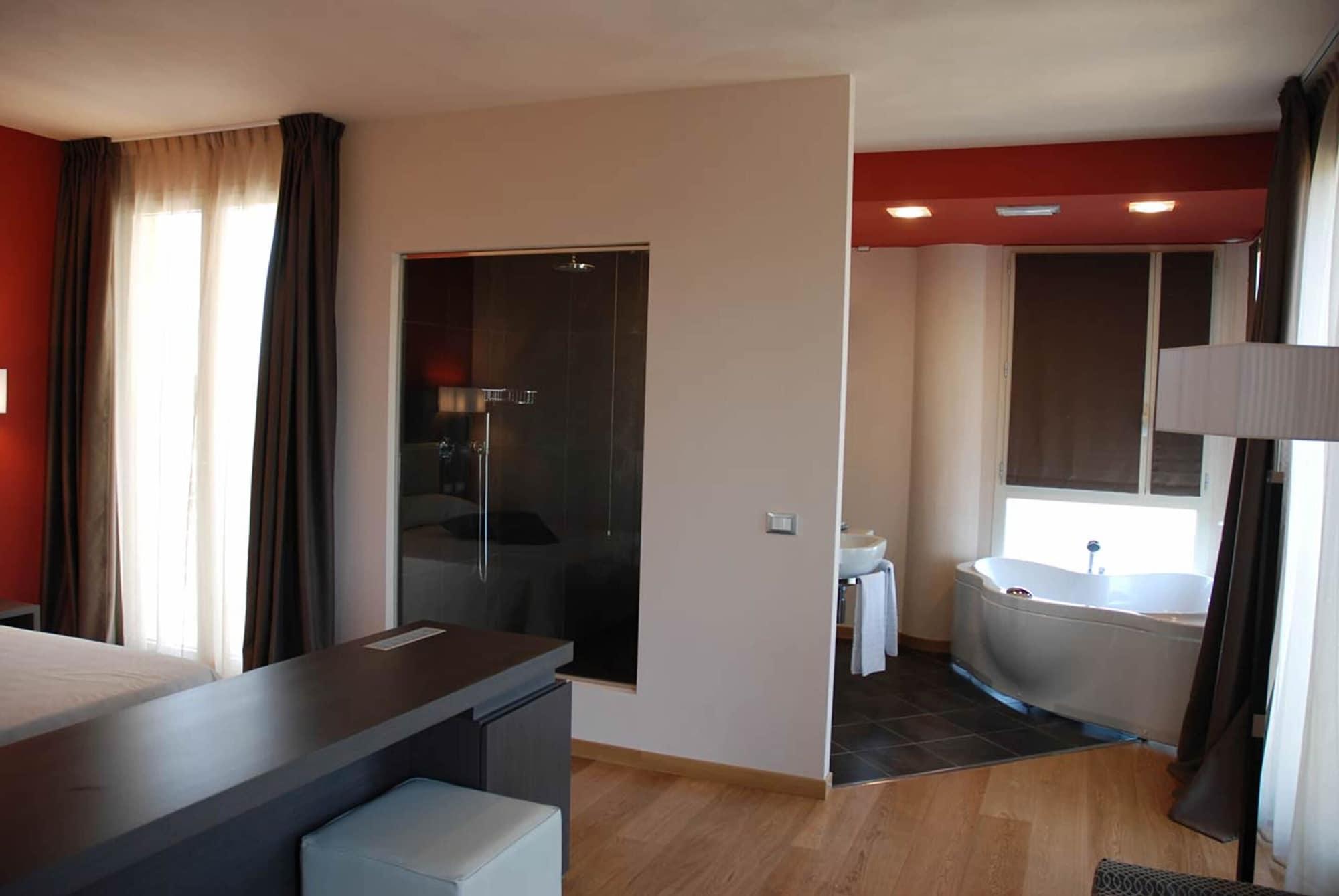 Zen Hotel Versilia Marina di Pietrasanta Bagian luar foto