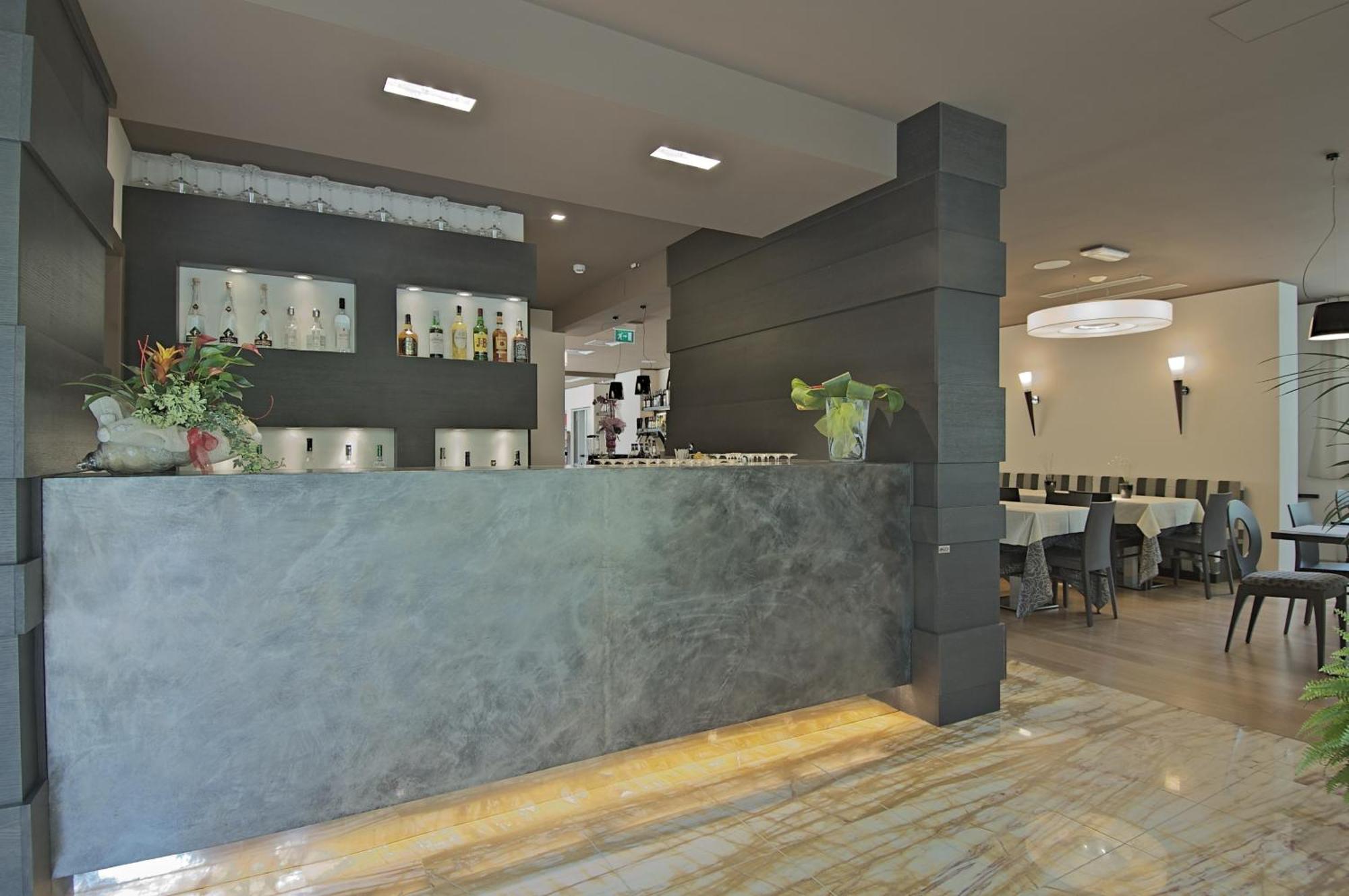 Zen Hotel Versilia Marina di Pietrasanta Bagian luar foto